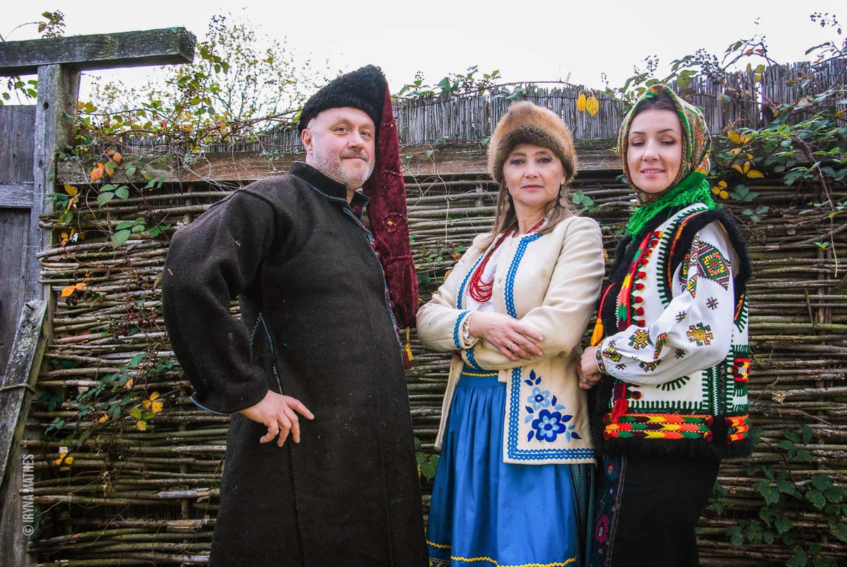 Ethno - Fotosession mit der Sängerin und Autorin Olena Serpen im Ukrainischen Museum bei Iryna Denys, Kirn